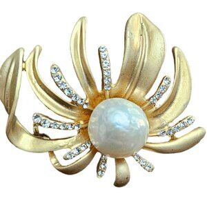 Vintage Gold Tone Large Sunflower with Pearl and Rhinetones and Faux Pearl